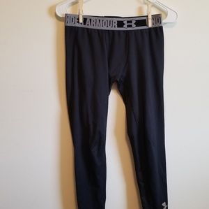 Boys Under Armour size L Black Cold Gear leggings